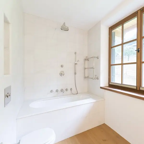 Hochwertige Natursteine für Wandgestaltung mit Naturstein Wannenabdeckung